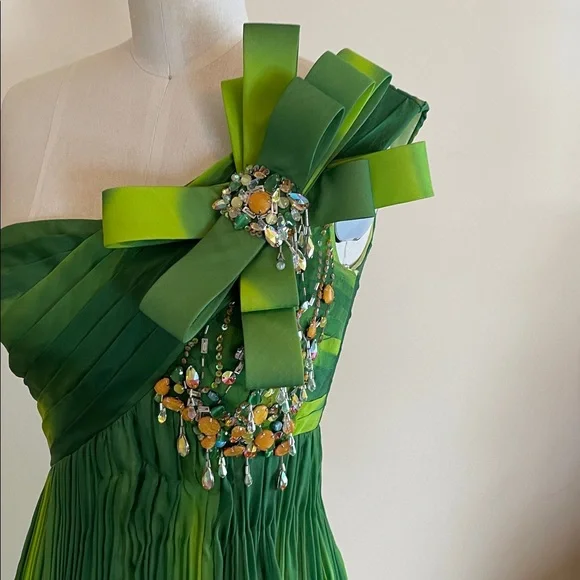 Tony Bowls Gown - Picture 3 of 13